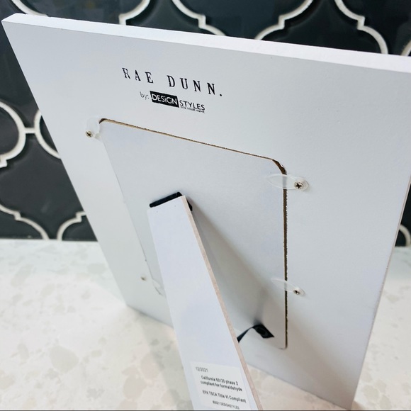 Rae Dunn MOM Photo Frame Mother’s Day - Picture 4 of 4